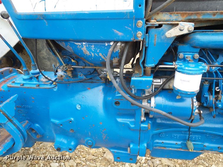image for item DN6761 Ford 4600  tractor