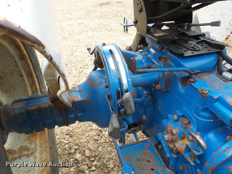 image for item DN6761 Ford 4600  tractor