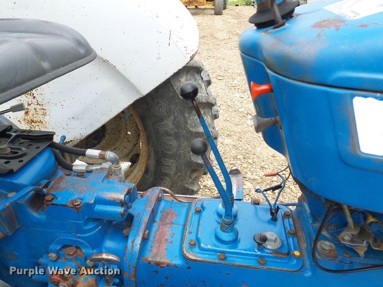 image for item DN6761 Ford 4600  tractor
