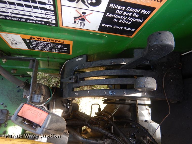 image for item FI9067 John Deere 5403  tractor