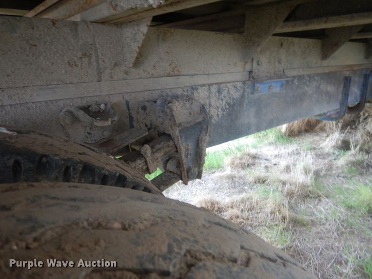 image for item FI9075 1975 GMC 6000  grain truck