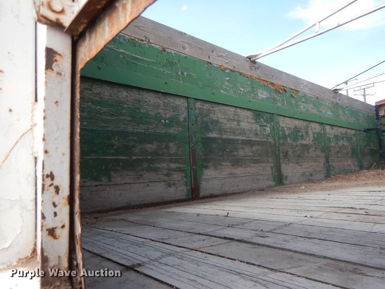 image for item FI9075 1975 GMC 6000  grain truck