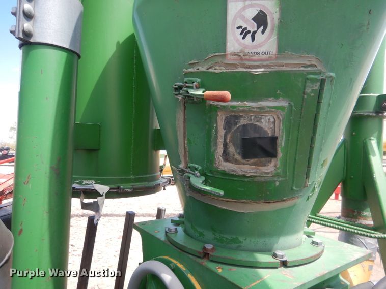 image for item FI9078 Handlair 660 grain vacuum