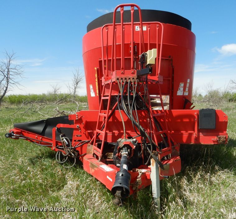 image for item FI9080 2013 NDE 2806  vertical feed mixer