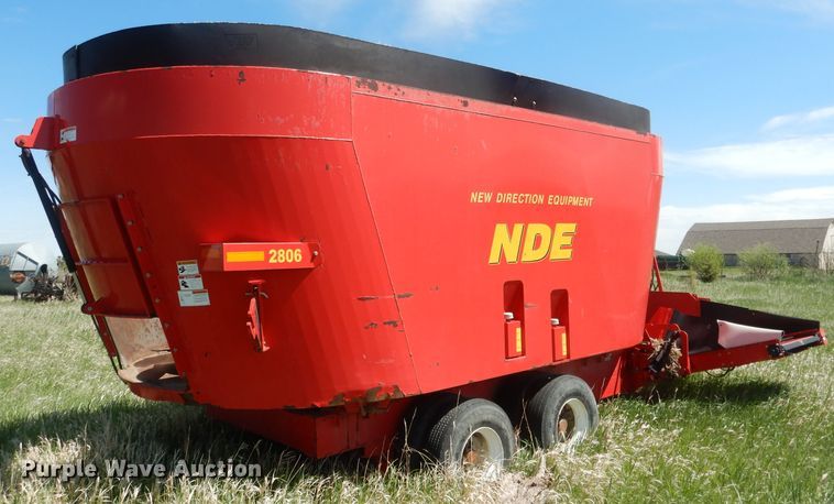 image for item FI9080 2013 NDE 2806  vertical feed mixer