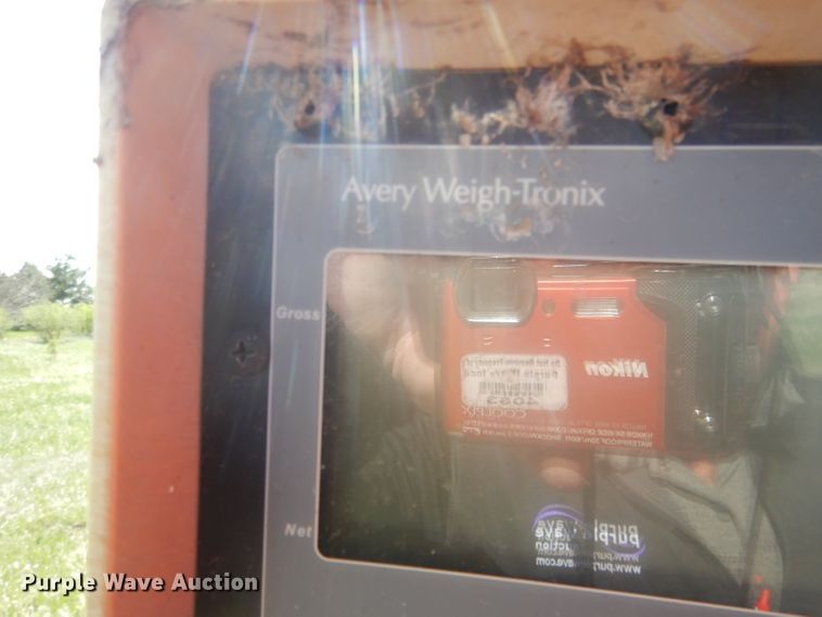 image for item FI9080 2013 NDE 2806  vertical feed mixer