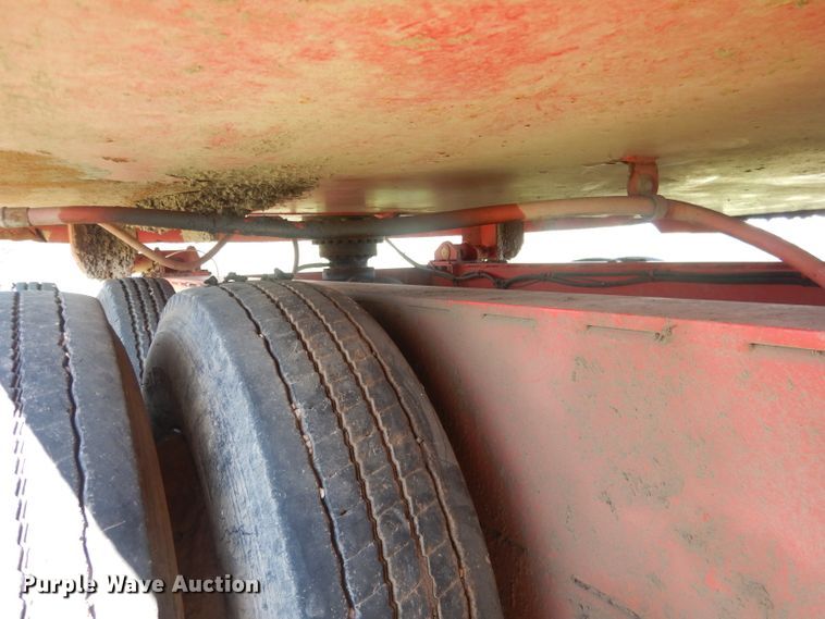 image for item FI9080 2013 NDE 2806  vertical feed mixer