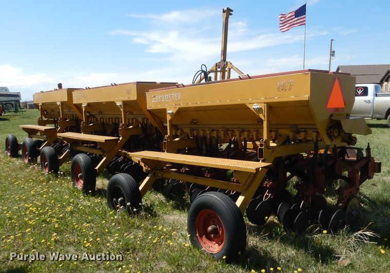 image for item FI9081 HayBuster 107  twin row grain drill