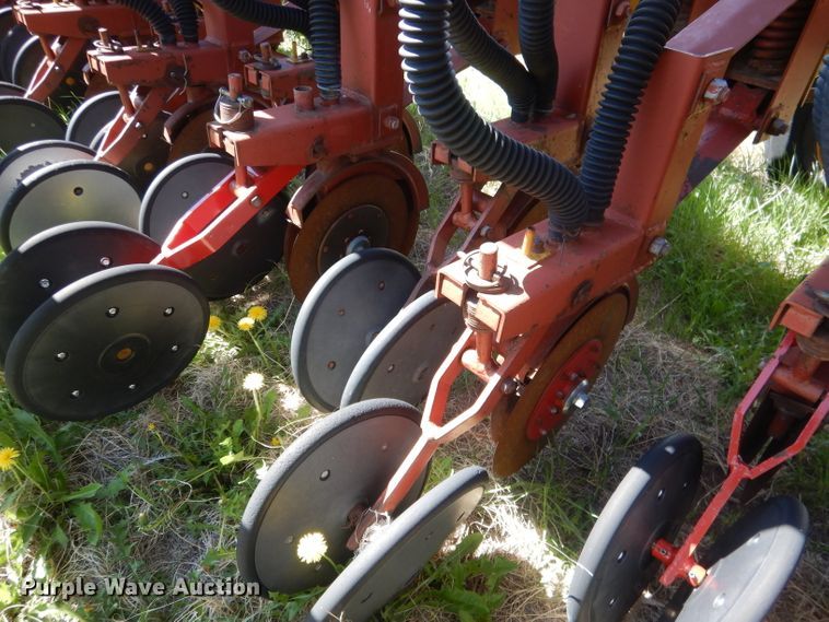 image for item FI9081 HayBuster 107  twin row grain drill