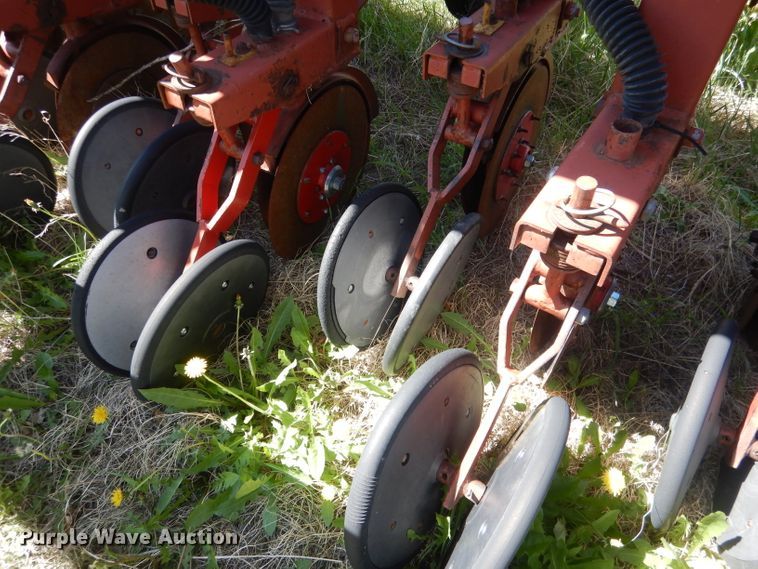 image for item FI9081 HayBuster 107  twin row grain drill
