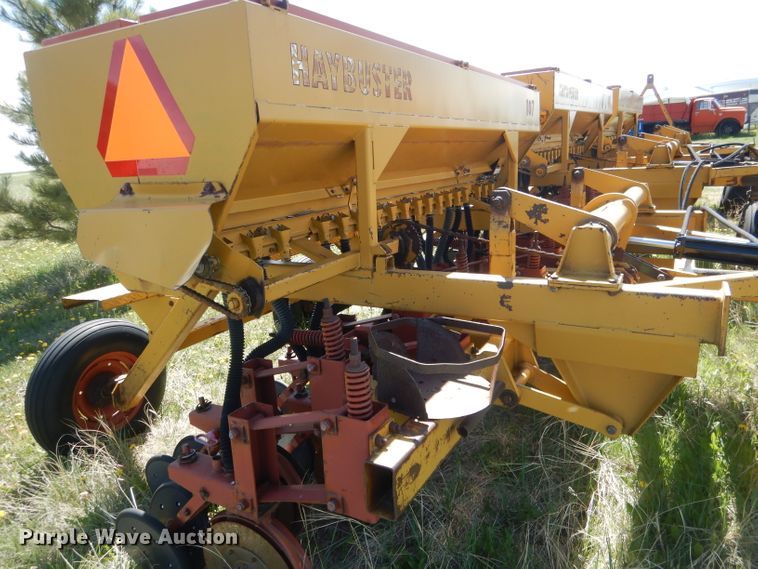 image for item FI9081 HayBuster 107  twin row grain drill