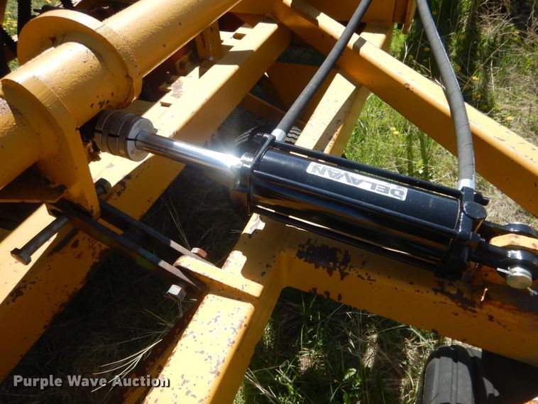 image for item FI9081 HayBuster 107  twin row grain drill