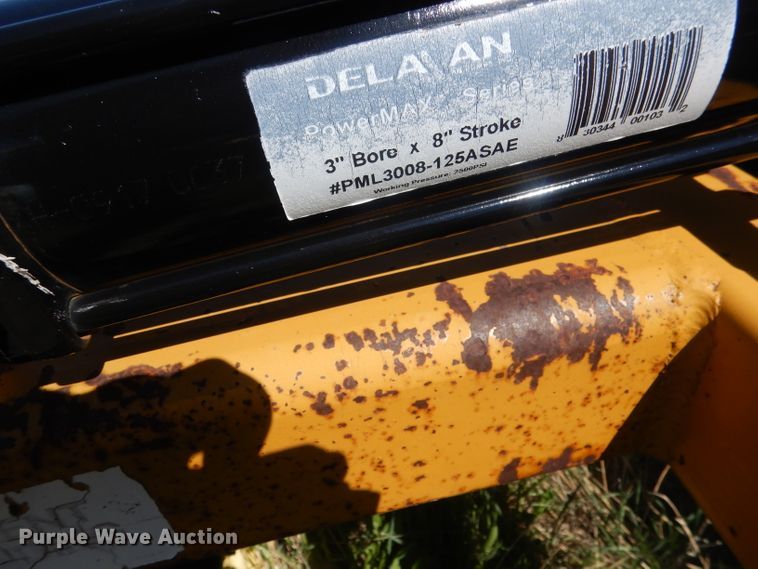 image for item FI9081 HayBuster 107  twin row grain drill