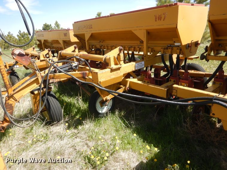 image for item FI9081 HayBuster 107  twin row grain drill