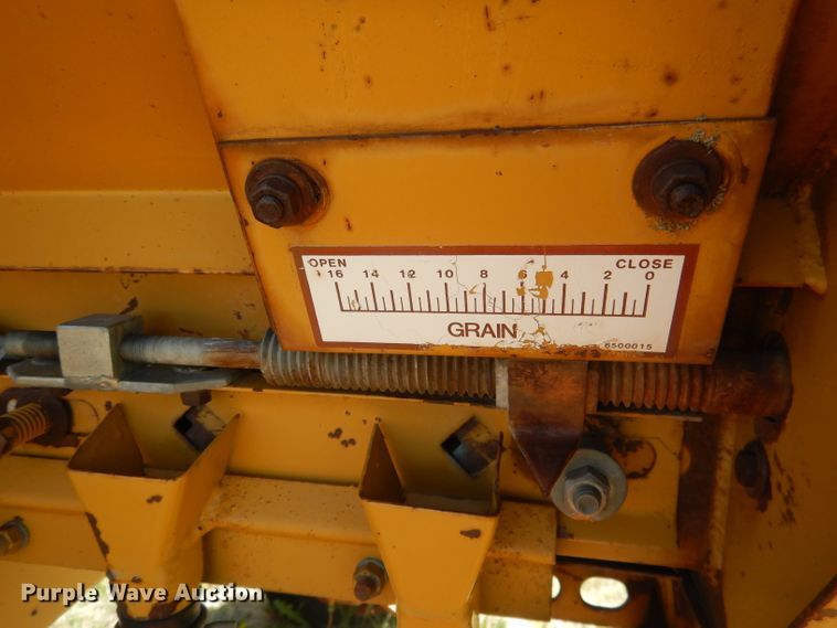 image for item FI9081 HayBuster 107  twin row grain drill