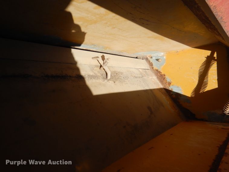 image for item FI9081 HayBuster 107  twin row grain drill