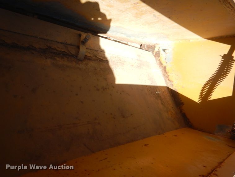 image for item FI9081 HayBuster 107  twin row grain drill