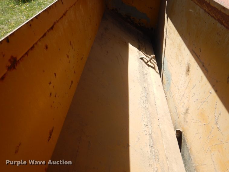 image for item FI9081 HayBuster 107  twin row grain drill