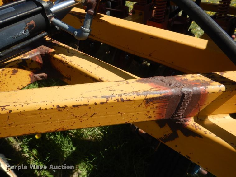 image for item FI9081 HayBuster 107  twin row grain drill