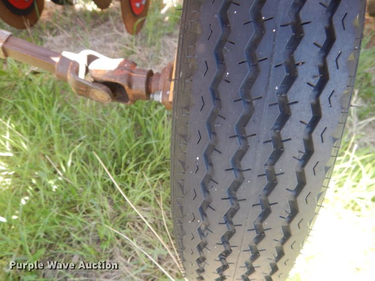 image for item FI9081 HayBuster 107  twin row grain drill