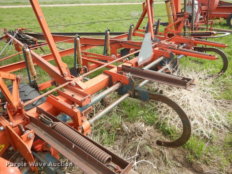 image for item FI9086 Morris 3336  rod weeder