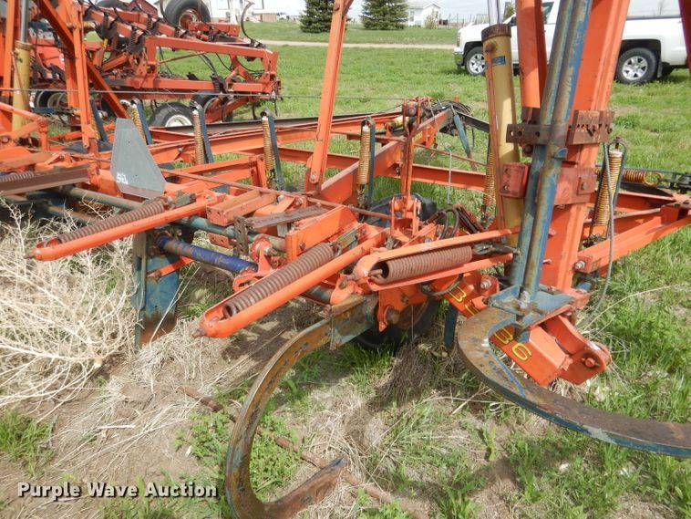 image for item FI9086 Morris 3336  rod weeder