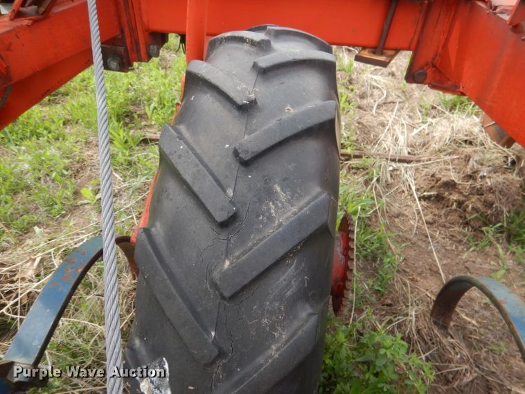 image for item FI9086 Morris 3336  rod weeder