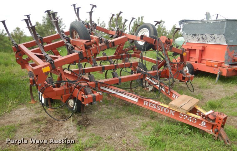 image for item FI9087 Hesston 2240  field cultivator