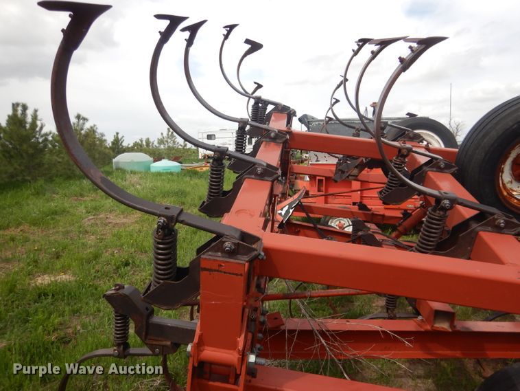image for item FI9087 Hesston 2240  field cultivator