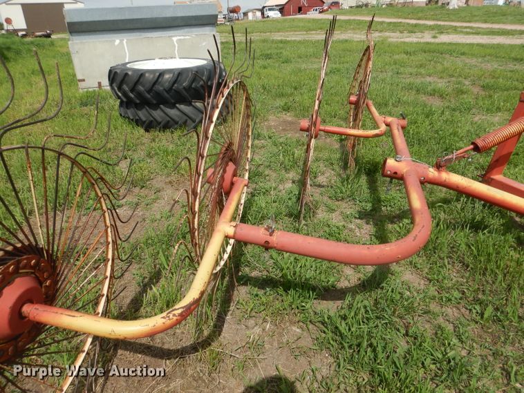 image for item FI9090 Vicon hay rake