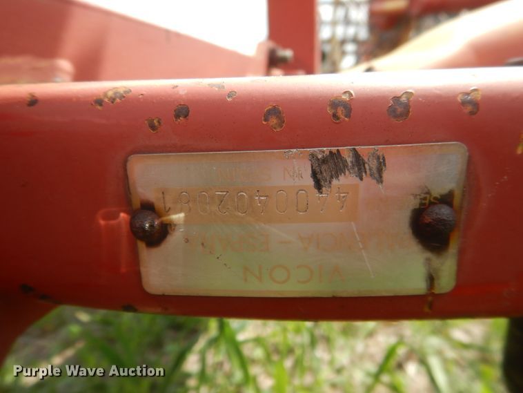 image for item FI9090 Vicon hay rake