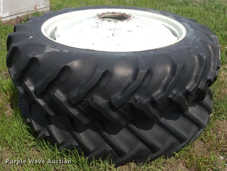 image for item FI9091 (2) 15.5-38 dual tires and wheels