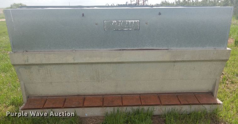 image for item FI9092 Hog feeder