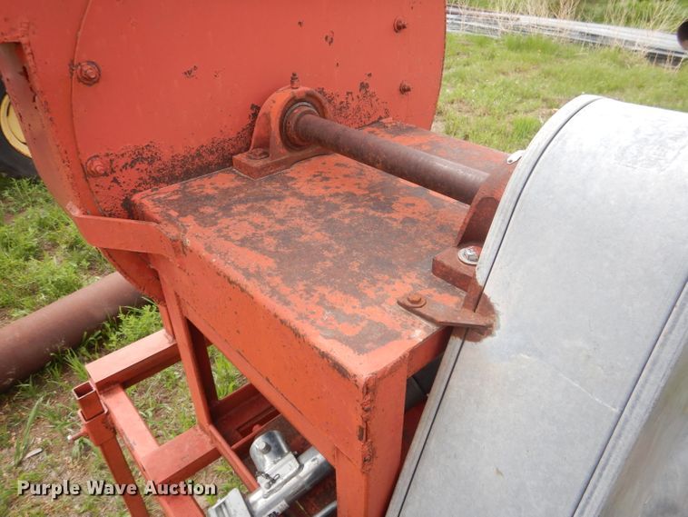 image for item FI9093 Bunk blower