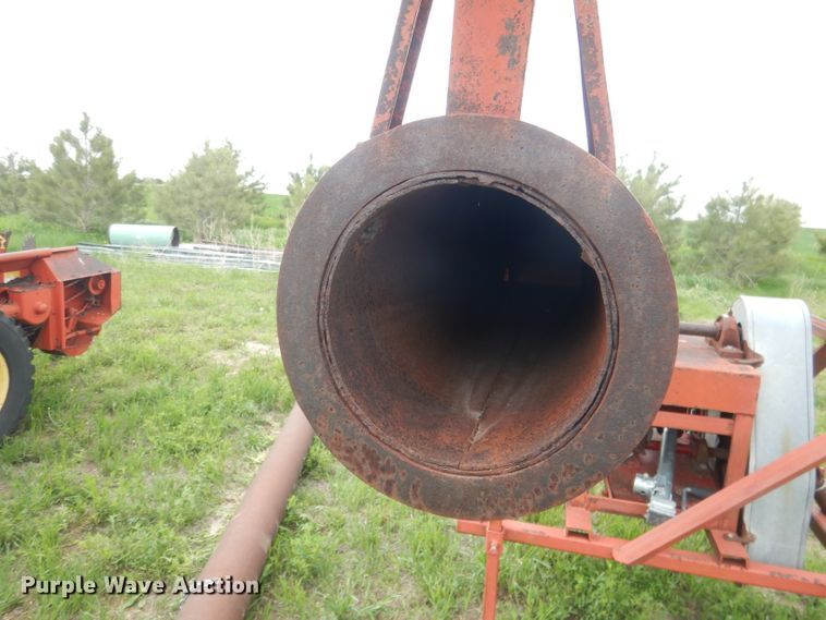 image for item FI9093 Bunk blower