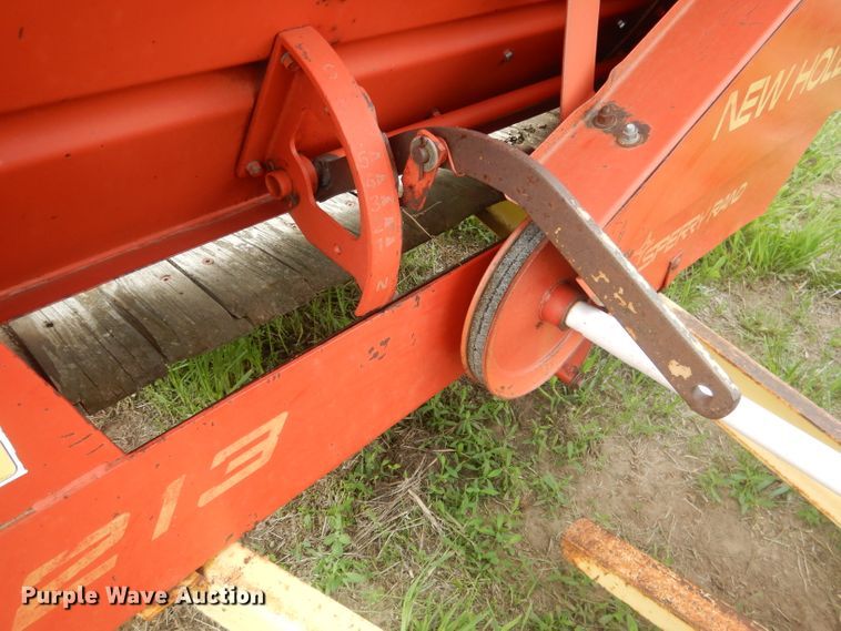 image for item FI9094 New Holland 213  manure spreader