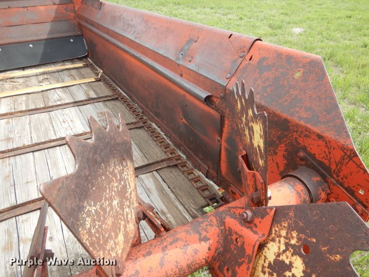 image for item FI9094 New Holland 213  manure spreader