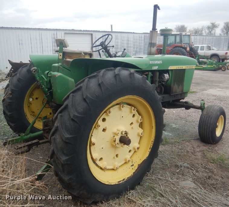 image for item FI9097 John Deere 4010  tractor