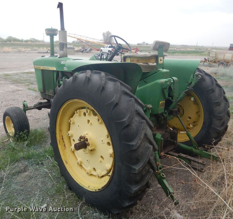 image for item FI9097 John Deere 4010  tractor
