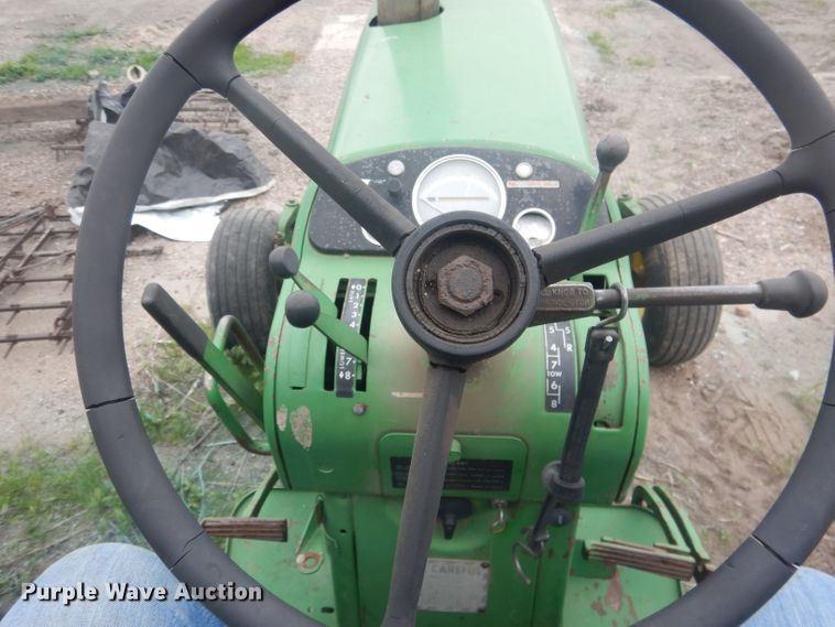 image for item FI9097 John Deere 4010  tractor