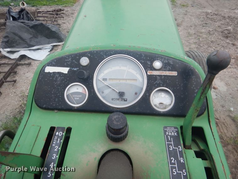 image for item FI9097 John Deere 4010  tractor