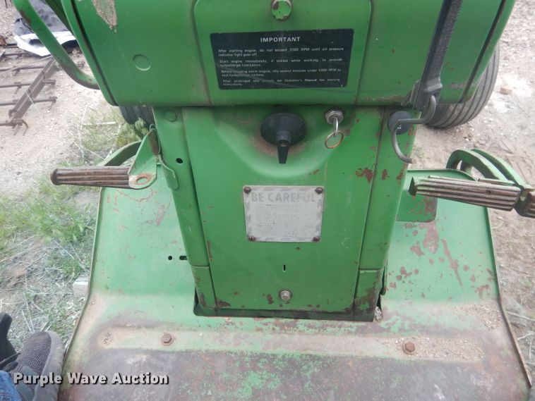 image for item FI9097 John Deere 4010  tractor