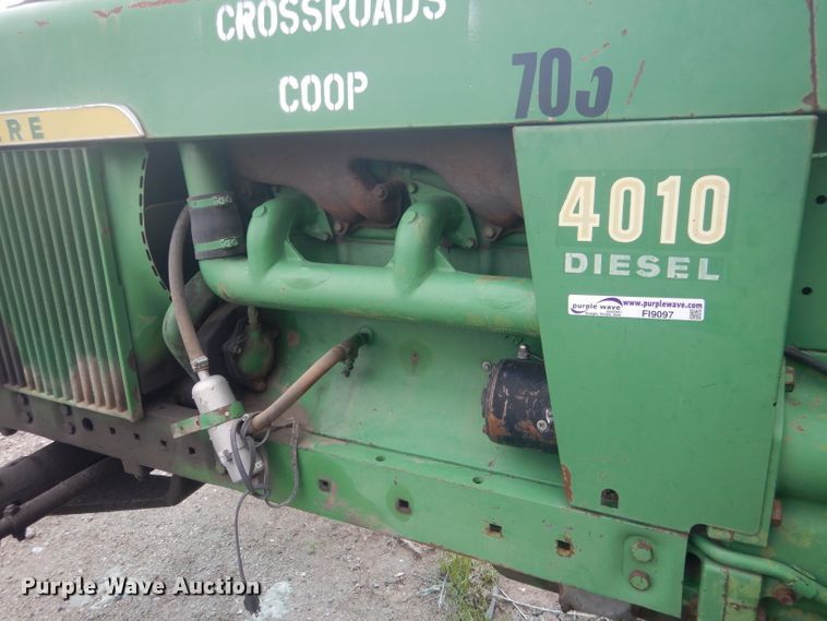 image for item FI9097 John Deere 4010  tractor