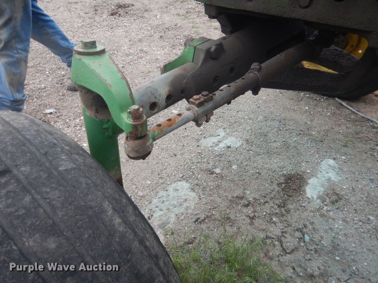 image for item FI9097 John Deere 4010  tractor