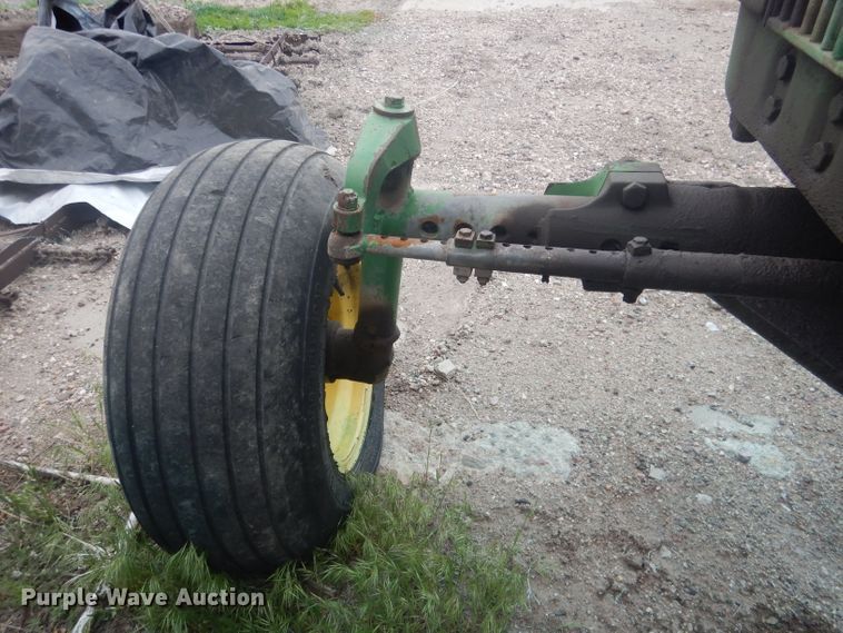 image for item FI9097 John Deere 4010  tractor