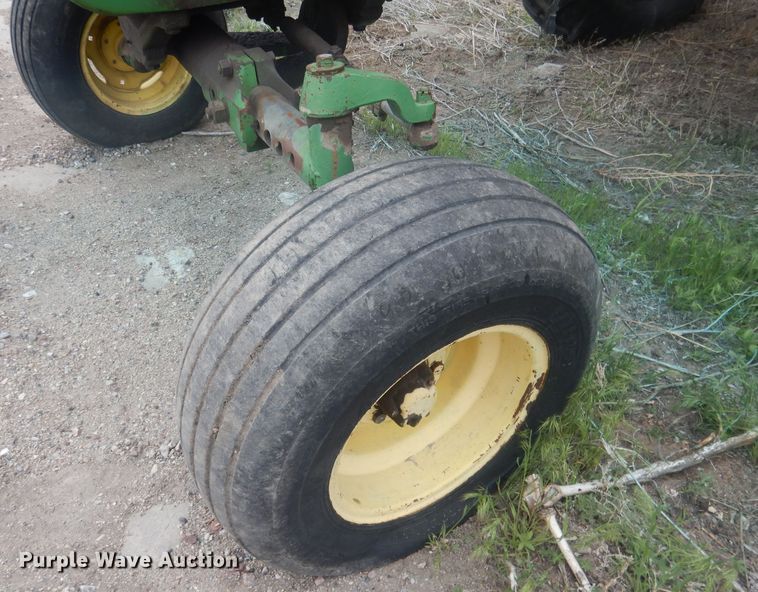 image for item FI9097 John Deere 4010  tractor