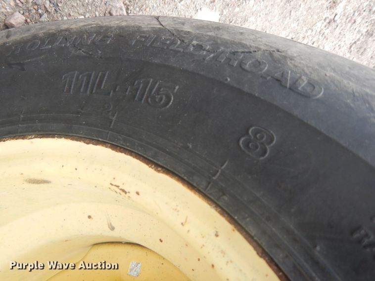 image for item FI9097 John Deere 4010  tractor