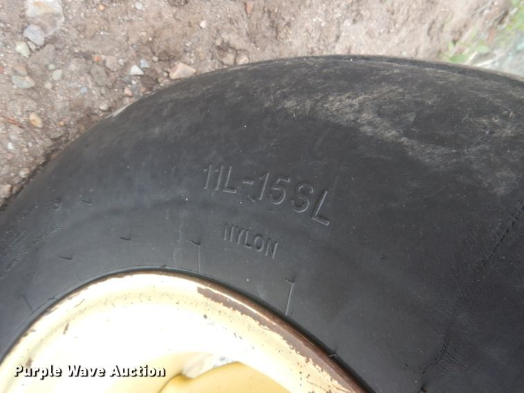 image for item FI9097 John Deere 4010  tractor