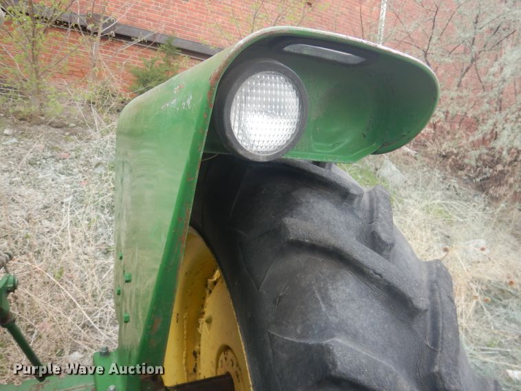 image for item FI9097 John Deere 4010  tractor