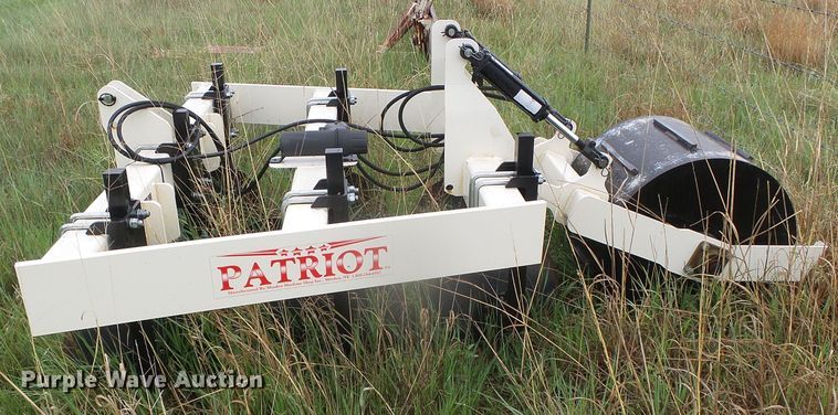 image for item GR9447 Patriot track closer